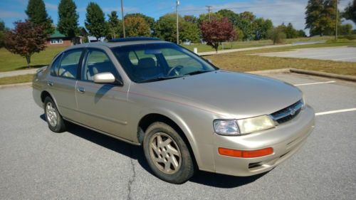 1997 nissan maxima gle sedan 4-door 3.0l