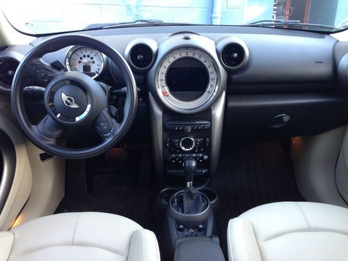 2011 Mini Cooper Countryman Base Hatchback 4-Door 1.6L, US $24,999.00, image 9