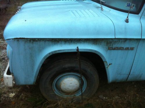 1964 Dodge Truck 3/4 Ton One Owner Sweptline Barn Find, image 3