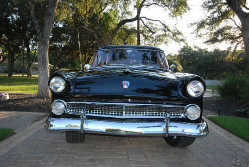 Amazing 55 Ford Fairlane Daily Driver, Non- Original, Current Features, image 3