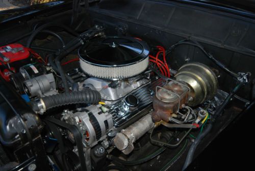 Amazing 55 Ford Fairlane Daily Driver, Non- Original, Current Features, image 6