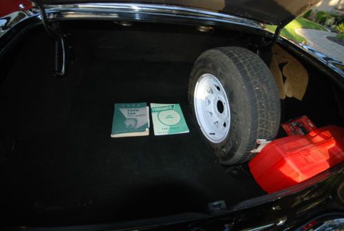 Amazing 55 Ford Fairlane Daily Driver, Non- Original, Current Features, image 12