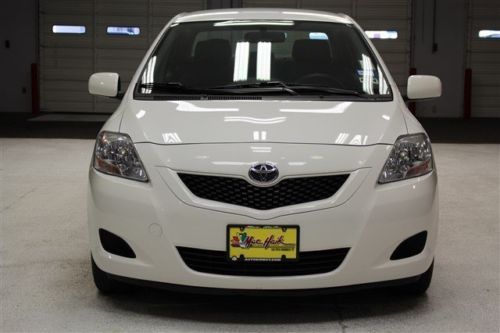 1.5L Front Wheel Drive Power Steering Front Disc/Rear Drum Brakes Wheel Covers, image 3