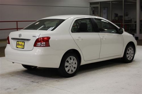 1.5L Front Wheel Drive Power Steering Front Disc/Rear Drum Brakes Wheel Covers, image 8