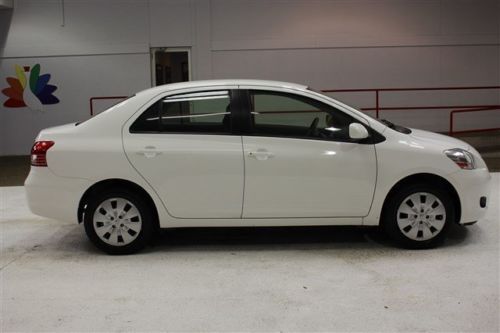 1.5L Front Wheel Drive Power Steering Front Disc/Rear Drum Brakes Wheel Covers, image 9