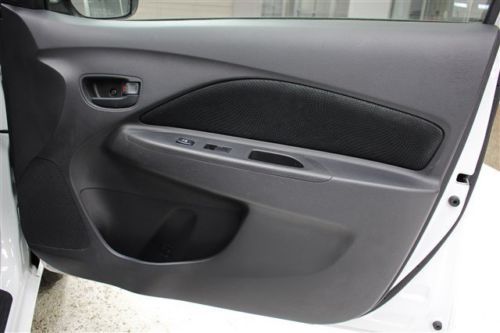 1.5L Front Wheel Drive Power Steering Front Disc/Rear Drum Brakes Wheel Covers, image 15