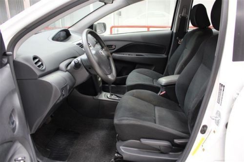 1.5L Front Wheel Drive Power Steering Front Disc/Rear Drum Brakes Wheel Covers, image 16