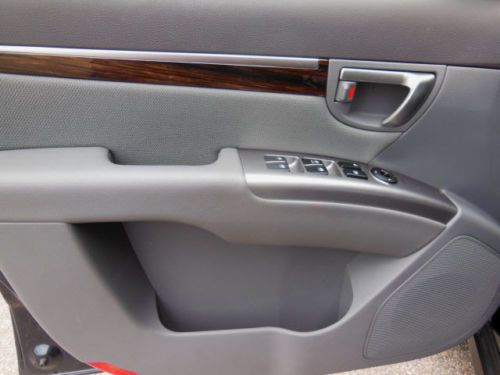 Awd GLS 2.4L-Low Miles-Like New Condition-Price Reduced for Quick sale, US $18,700.00, image 14