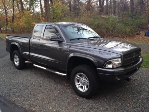 2003 dodge dakota sport extended cab pickup 2-door 4.7l