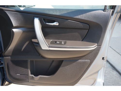 SLT SUV 3.6L Vehicle Stability Assist Tire Pressure Monitor Child Safety Locks, image 17