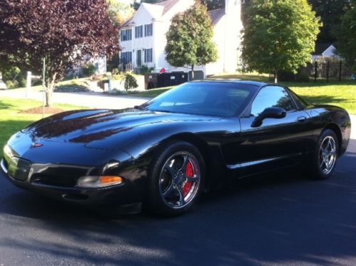 Chevrolet corvette 2-door coupe