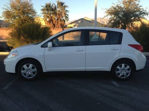 2010 nissan versa