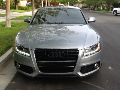 2009 audi a5 quattro base coupe 2-door 3.2l