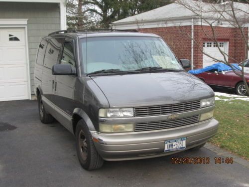 2001 chevy astro van