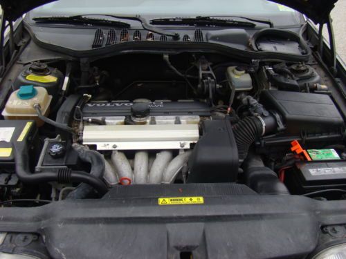 1995 VOLVO 850 V70 SPORT WAGON SUPER NICE AND MAINTAINED NO RESERVE !, image 46