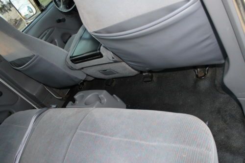 1996 FORD F350 XL f 350 White Long Bed Crew Cab Truck Automatic Clean, image 6