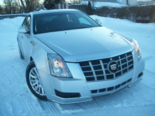 2011 cadillac cts base sedan 4-door 3.0l,no reserve,salvage,awd,