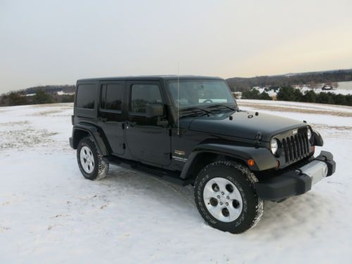 2013 jeep wrangler unlimited sahara sport utility 4-door 3.6l