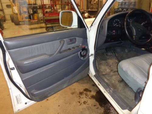 1993 Toyota Land Cruiser Base Sport Utility 4-Door 4.5L, image 7