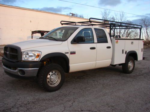 Super nice monroe utility bed w/ladder rack fleet maintained 5.7 hemi gas auto