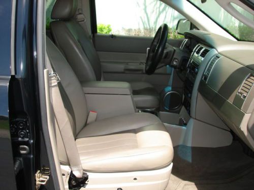 LIMITED - RARE HT - HIGH TOP CONVERSION - 3RD ROW SEAT, DVD, LEATHER, HEMI ETC.., image 20