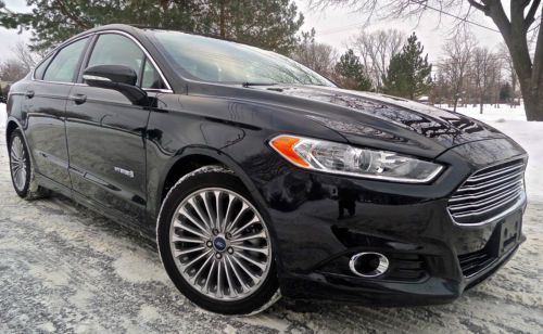 2013 ford fusion hybrid titanium/moonroof/ navigation/ back up camera/no reserve