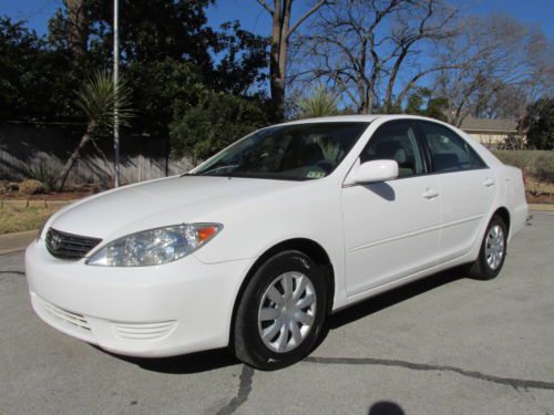 06 toyota camry le   great mpg!!! call now!!!