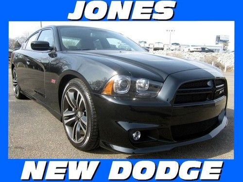 New 2013 dodge charger srt8 superbee msrp $46120