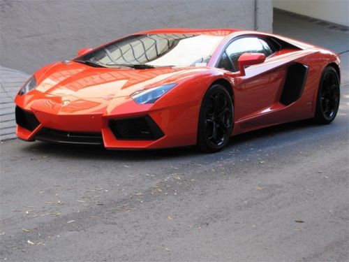 Lp700-4  arancio argos with only 2100 miles!