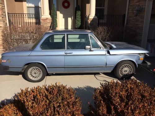 1976 bmw 2002 base coupe 2-door 2.0l