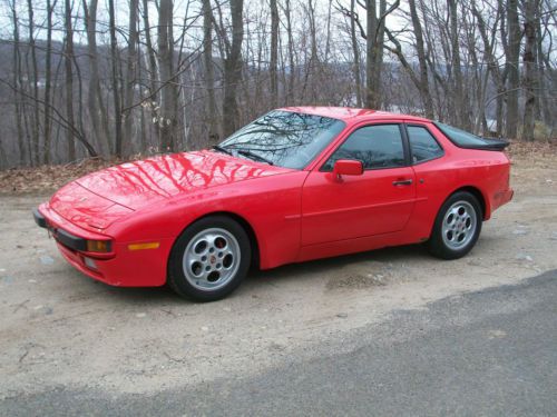 1987 porsche 944s red ext. w/black int. 16 valve eng. very gd cond.