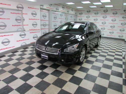 Back up camera navi power moonroof heated leather seats alloy wheels