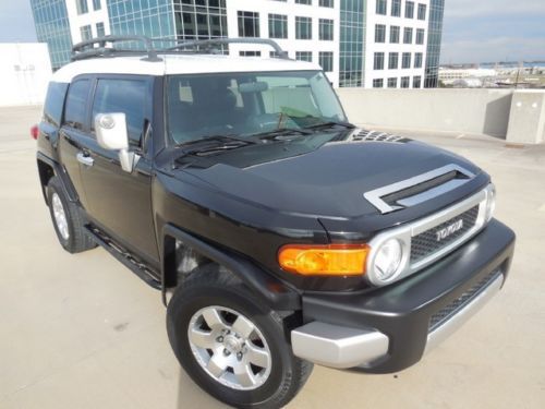 2007 toyta fj cruiser 4x4 gauges- sub woofer- automatic-