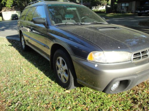 1998 subaru legacy outback wagon 4-door 2.5l project or parts car