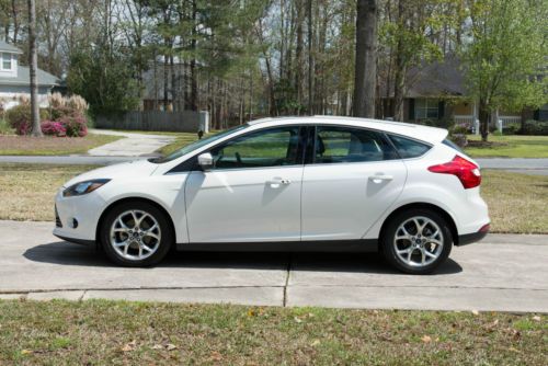2012 Ford Focus Titanium Hatchback 4-Door 2.0L, US $16,900.00, image 2