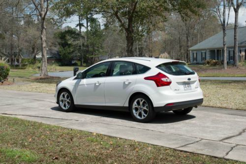 2012 Ford Focus Titanium Hatchback 4-Door 2.0L, US $16,900.00, image 3