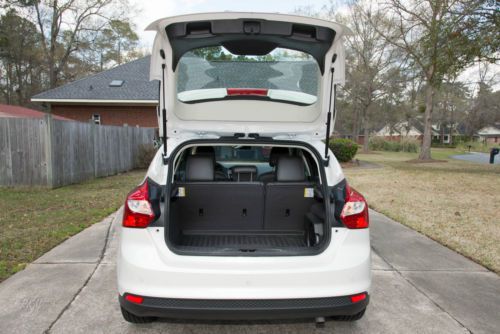 2012 Ford Focus Titanium Hatchback 4-Door 2.0L, US $16,900.00, image 13
