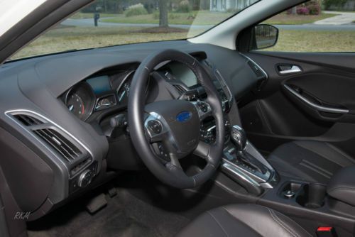 2012 Ford Focus Titanium Hatchback 4-Door 2.0L, US $16,900.00, image 16