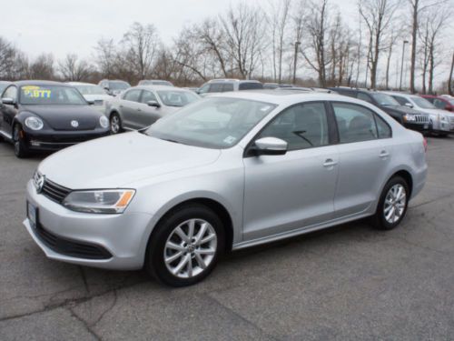 11 jetta sunroof heated seats mp3 aux 1 owner
