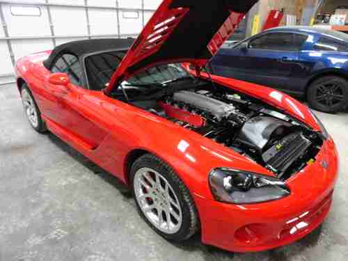 2005 Dodge Viper SRT-10 Convertible 2-Door 8.3L, image 7