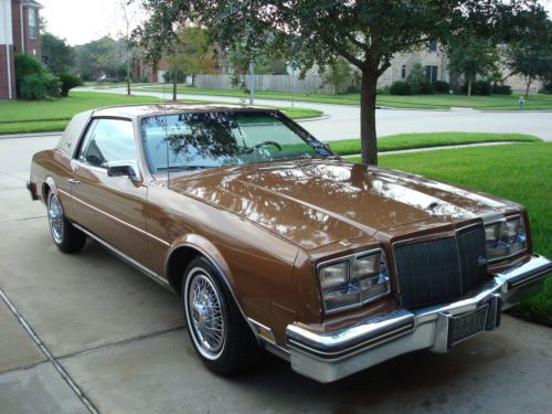 1980 buick riviera base coupe 2-door 5.7l