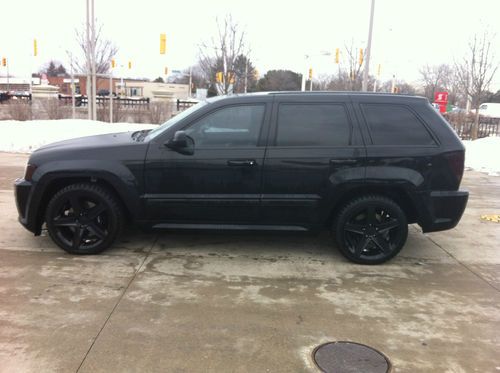 2006 jeep grand cherokee srt8 - suv - 6.1 hemi - srt-8 supercharged - 527 hp +