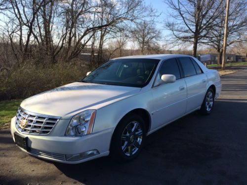 2007 cadillac dts l sedan 4-door 4.6l