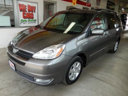 Xle fwd 3.3l v6 jbl cd leather heated seats power doors hatch 2nd row captains