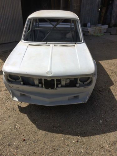 Bmw 2002 group 2 racing shell