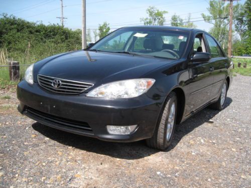 2005 Toyota Camry XLE Very Clean Sunroof Leather One Owner, US $8,199.00, image 2