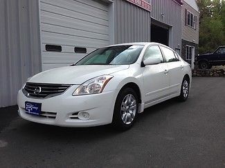 2011 white 2.5 s!