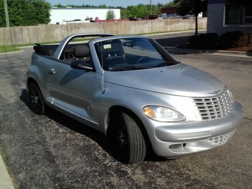 2005 chrysler pt cruiser convertible 2-door 2.4l