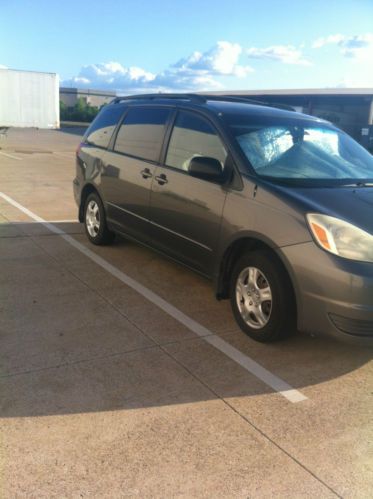 2004 toyota sienna ce mini passenger van 5-door 3.3l  one owner