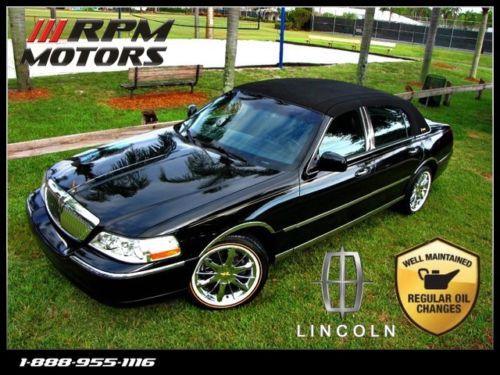 Stunning triple black lincoln town vogue tires heated seats clean carfax